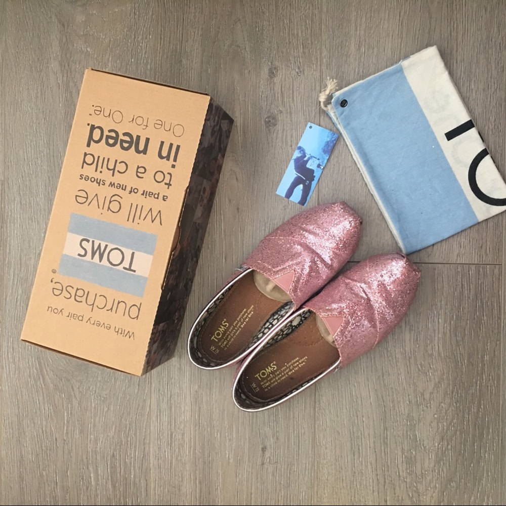 toms pink women’s classics glitter shoes